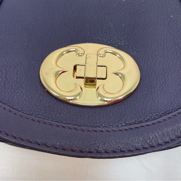 Emma Fox Deep Purple Leather Crossbody Gold Chain Strap Twist Lock - Picture 8 of 9